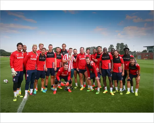 Stoke City Football Club - Olympic Gold Medalist Joe Clarke meets Stoke City Players staff and Management at Clayton Wood - Images not to be copied or forwarded to third parties with out consent - CREDIT PHIL GREIG  /  STOKE CITY FOOTBALL CLUB - www