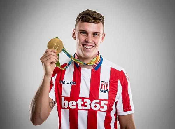 Behind the Scenes: 2016 Olympic Gold Medalist Joe Clarke's Exclusive Meeting with Stoke City Players and Staff