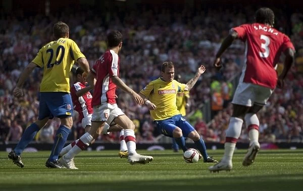 The Thrilling 2009 Showdown: Arsenal vs Stoke City - A Football Rivalry Unfolded