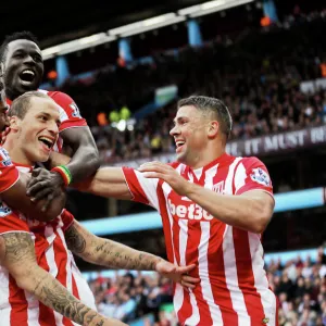 Season 2015-16 Framed Print Collection: Aston Villa v Stoke City