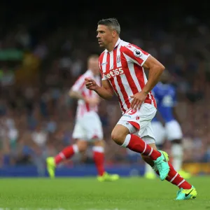 Players Collection: Jonathan Walters