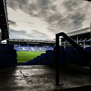 Season 2016-17 Framed Print Collection: Everton v Stoke City