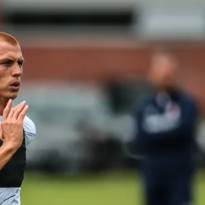 Past Players Photographic Print Collection: Steve Sidwell