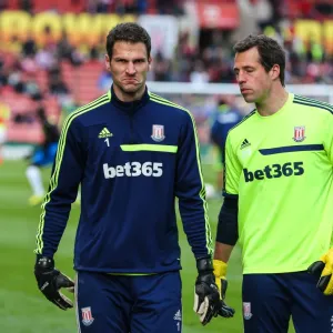 Season 2013-14 Collection: Stoke City v Newcastle United