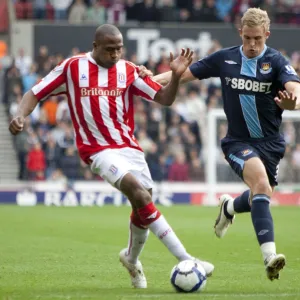 Season 2009-10 Collection: Stoke City v West Ham