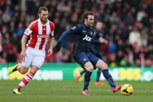 Images Dated 10th February 2014: Battle at Bet365 Stadium: Stoke City vs Manchester United - February 1, 2014