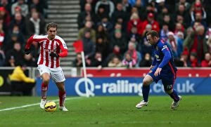 Stoke City v Manchester United Collection: Battle at the Bet365: Stoke City vs Manchester United (1st January 2015)