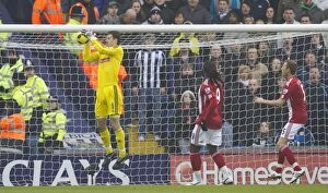Images Dated 20th November 2010: Battle of the Midland Giants: West Bromwich Albion vs. Stoke City (November 20, 2010)