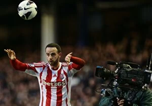 Images Dated 30th March 2013: Battle in the Premier League: Stoke City vs. Everton (1st January 2014)