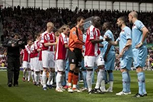 Images Dated 2nd May 2009: The Bet365 Showdown: Stoke City vs. West Ham United - May 2, 2009