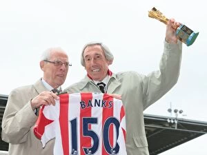 Images Dated 12th May 2013: Celebrating 150 Years of Rivalry: Stoke City FC vs. Tottenham (Legends)