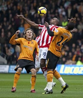 Images Dated 8th November 2009: Championship Showdown: Hull City vs Stoke City (November 8, 2009)