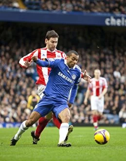 Images Dated 17th January 2009: Chelsea vs Stoke City: Clash at the Bridge (17.01.09)