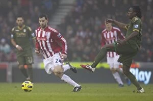 Images Dated 28th December 2010: Clash at the Britannia: Stoke City vs Fulham (December 28, 2010)