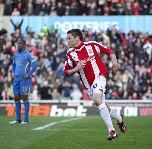 Images Dated 21st February 2009: Clash of the Championship Titans: Stoke City vs Portsmouth (Feb 21, 2009)