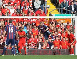 Liverpool v Stoke City Collection: Clash at Old Trafford: Manchester United vs. Stoke City - October 20, 2012