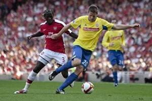Images Dated 24th May 2009: Clash of Titans: Arsenal vs. Stoke City (May 24, 2009)