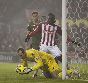 Images Dated 28th December 2010: December Showdown: Stoke City vs Fulham at the Bet365 Stadium (2010)
