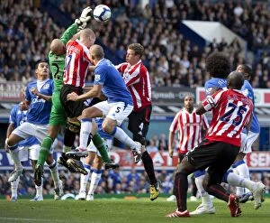 Images Dated 4th October 2009: Everton vs Stoke City: The Goodison Park Clash - October 4, 2009