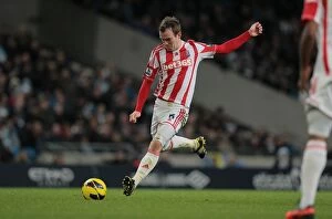 Images Dated 1st January 2013: Manchester City vs Stoke City: Clash at the Etihad (1st January 2013)