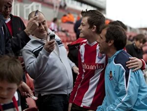 Images Dated 2nd May 2009: May 2, 2009: Stoke City vs. West Ham United - Clash at the Bet365 Stadium