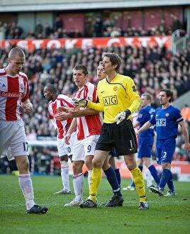 Images Dated 26th December 2008: A Merry Christmas Battle: Stoke City vs Manchester United (December 26, 2008)