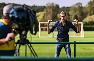14-15 Liverpool Programme Gallery: Peter Crouch talks to Tubes from Skys Soccer am