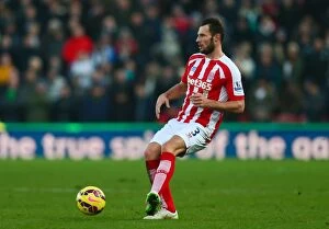Images Dated 2nd January 2015: Showdown at Bet365 Stadium: Stoke City vs. West Bromwich Albion