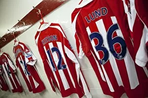 Images Dated 17th April 2010: Stoke City v Bolton