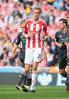 Peter Crouch Collection: Stoke City v Liverpool
