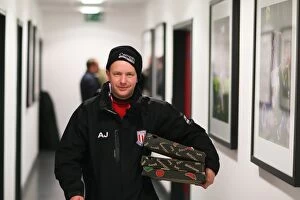 Images Dated 7th February 2014: Stoke City v Liverpool