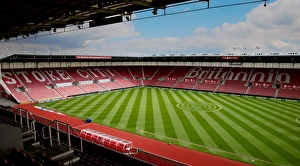 Groundsmen Gallery: Stoke City v West Ham