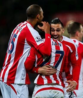 Images Dated 10th December 2014: Stoke City vs Arsenal Clash at Bet365 Stadium: December 6, 2014