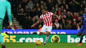 Images Dated 9th December 2015: Stoke City vs Chelsea: Clash at the Bet365 Stadium - November 7, 2015