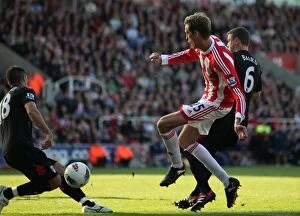 Stoke City v Fulham Collection: Stoke City vs Fulham: Clash at the Bet365 Stadium - October 15, 2011