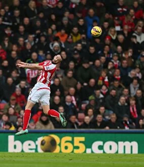 Marc Wilson Collection: Stoke City vs Hull City: Clash at the Bet365 Stadium - February 28, 2015