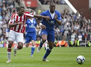 Images Dated 1st May 2010: Stoke City vs. Liverpool: Clash at the Britannia - August 19, 2009
