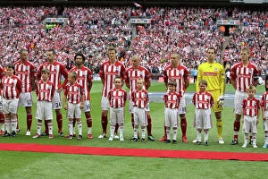 Images Dated 14th May 2011: Stoke City vs Manchester City: Clash at the Etihad - May 14, 2011