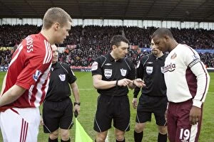Images Dated 5th February 2011: Stoke City vs Sunderland: Clash of the Championship Titans (February 5, 2011)