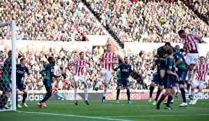 Images Dated 27th October 2012: Stoke City vs Sunderland: Clash of the Championship Titans (October 27, 2012)