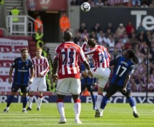Images Dated 29th August 2009: Stoke City vs Sunderland: Clash of the Potters and Black Cats (August 29, 2009)