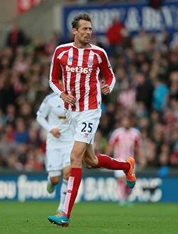 Peter Crouch Collection: Stoke City vs Swansea City Clash: October 19, 2014 - Bet365 Stadium