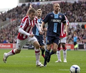 Images Dated 17th October 2009: Stoke City vs West Ham United: Clash at the Bet365 Stadium (October 17, 2009)