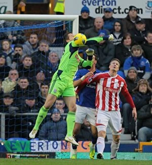 Everton v Stoke City Collection: Sunday 4th December 2011