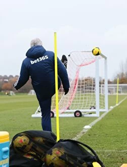 13-14 Chelsea Programme Gallery: Training at Clayton Wood